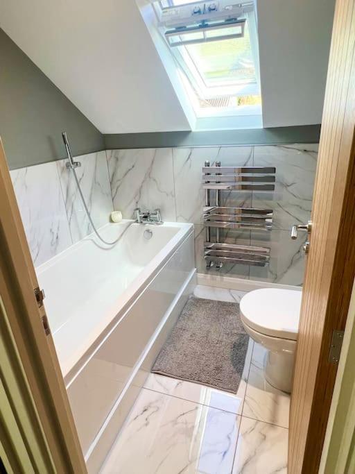 Countryside Converted Barn With Hot Tub Newton Abbot Exteriör bild